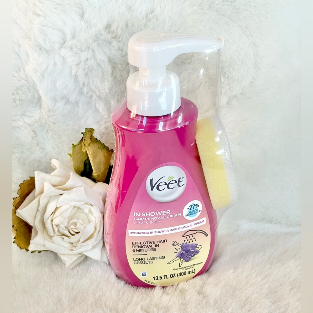 NWT VEET IN SHOWER HAIR REMOVAL CREAM. LEGS & BODY HAIR REMOVAL IN 6 mins